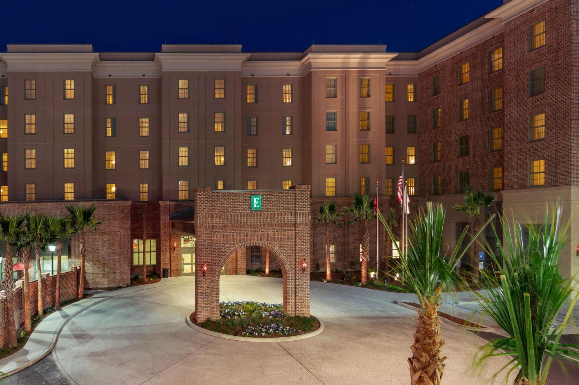 Embassy Suites Savannah Historic District Esterno foto
